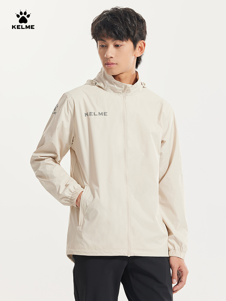 Outdoor Sport Windbreaker - Kelme เสื้อกันลมสำหรับผู้ชาย, เสื้อกันลมสำหรับเล่นฟุตบอลกันน้ำวิ่งกลางแจ้ง