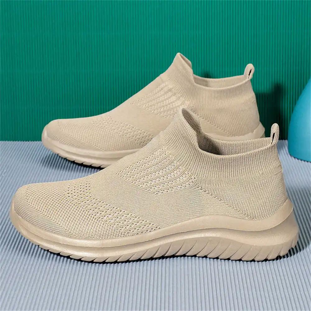 Beige Soft ใหม่รองเท้าเทนนิส M - Outdoor Sport Use Class บทวิจารณ์และราคา